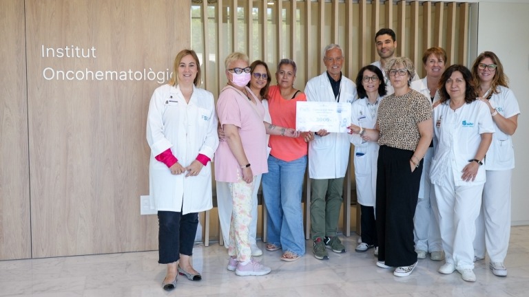 Donació Mollet contra el Càncer